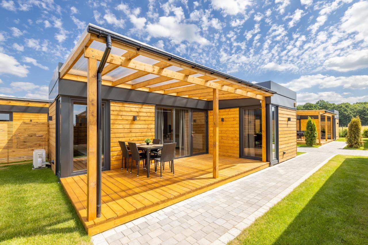 Rresort - Domki Z Krytym I Podgrzewanym Basenem, Sauna, Wifi, Parking W Cenie! เรวัล ภายนอก รูปภาพ