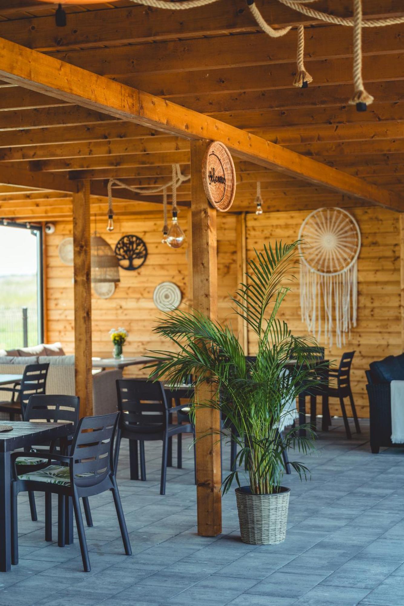 Rresort - Domki Z Krytym I Podgrzewanym Basenem, Sauna, Wifi, Parking W Cenie! เรวัล ภายนอก รูปภาพ