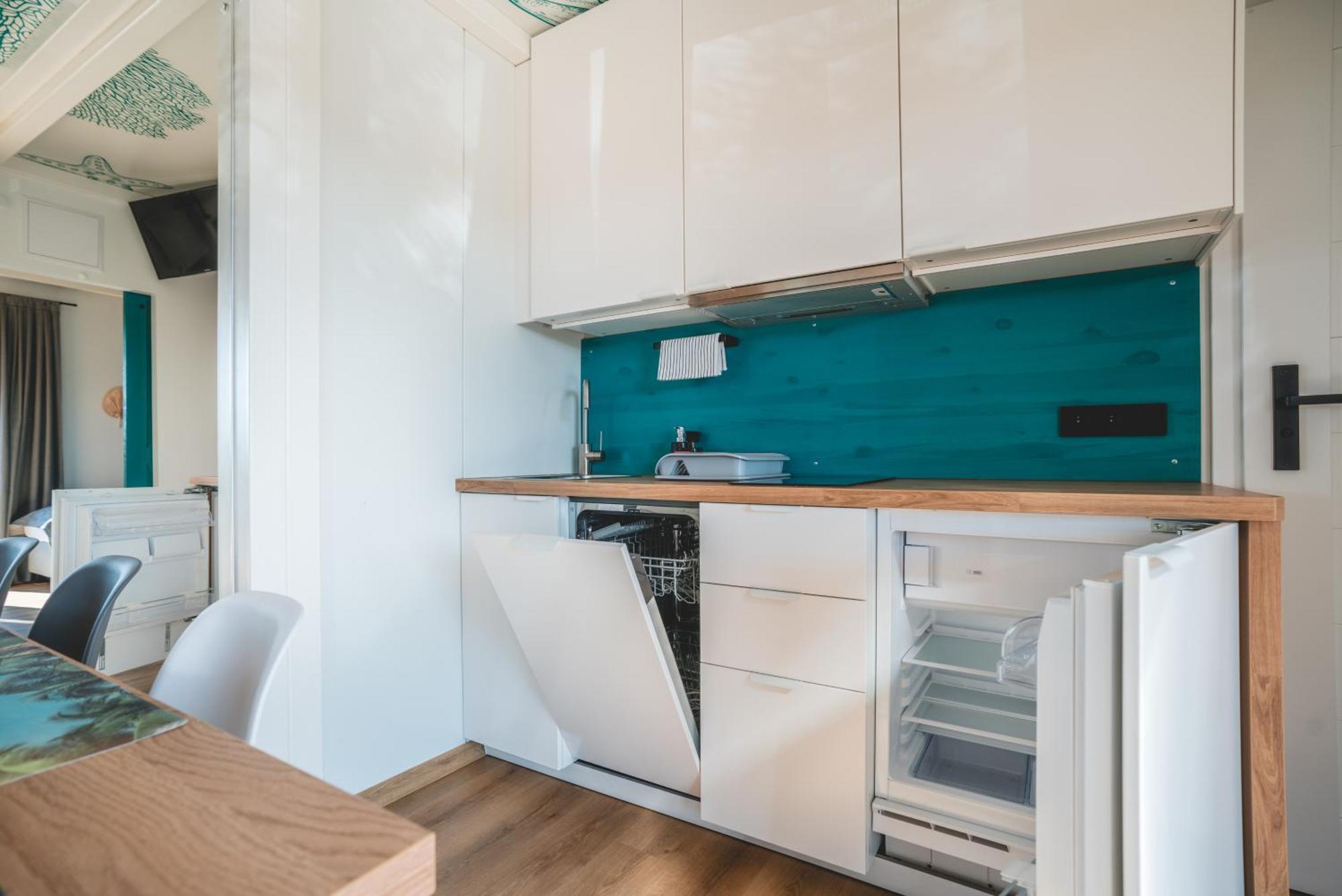 Rresort - Domki Z Krytym I Podgrzewanym Basenem, Sauna, Wifi, Parking W Cenie! เรวัล ภายนอก รูปภาพ
